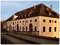 Garagengebäude Schloss Seefeld